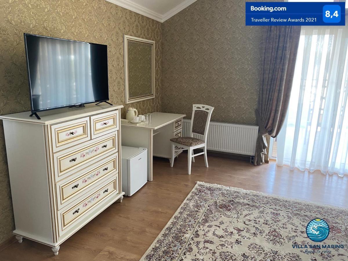 Villa San Marino Vorzelʼ Екстериор снимка